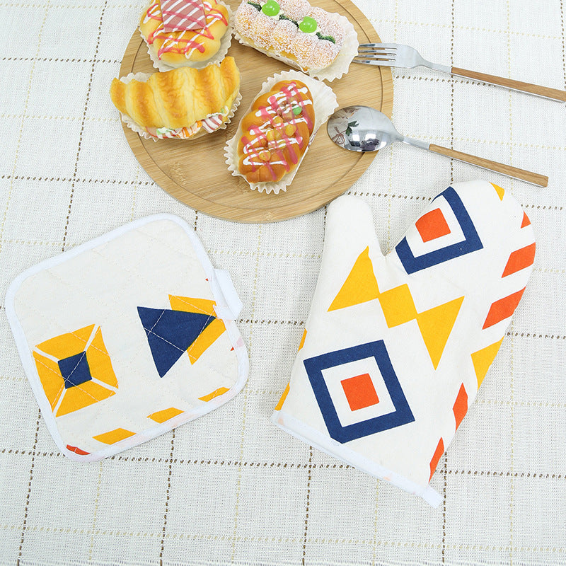 Geometric Pattern Cotton Oven Mitt & Pot Holder Set – Heat Resistant Kitchen Gloves with Insulated Mat